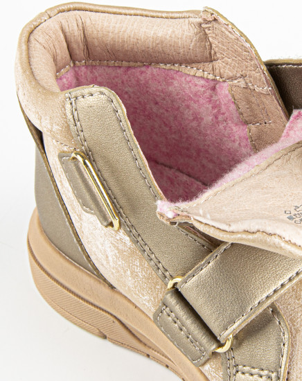 Ботинки для девочек