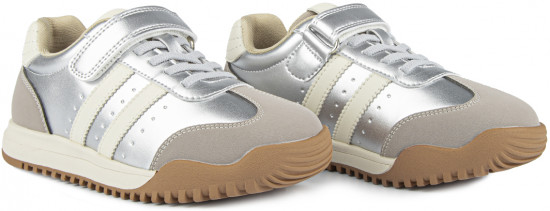 Кроссовки для девочек