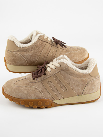 Кроссовки для девочек