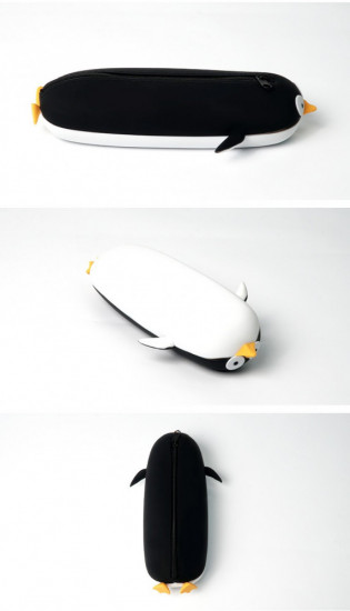 Силиконовый пенал в виде пингвина