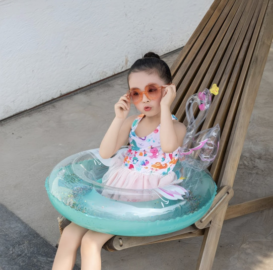 Детский надувной круг для плавания с блестками «Лебедь»