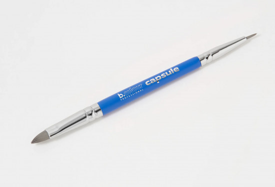 Кисть для макияжа губ 2 в 1 № 09