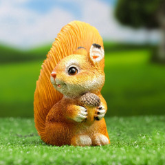 Садовая фигура из полистоуна «Белка c жёлудем» - Фото 4