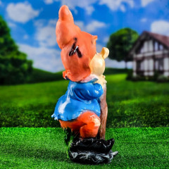 Садовая фигура из полистоуна «Гном с мотыгой» - Фото 5