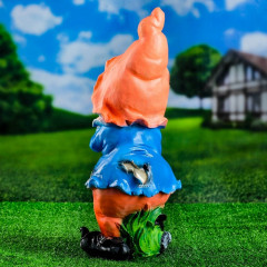Садовая фигура из полистоуна «Гном с мотыгой» - Фото 7
