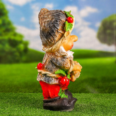 Садовая фигура из гипса «Гном с охапкой дров» - Фото 5
