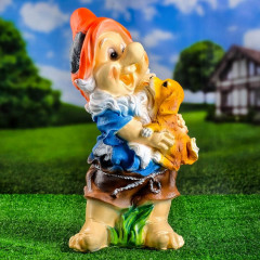 Садовая фигура из полистоуна «Гном с собачкой» - Фото 3