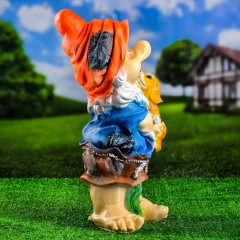 Садовая фигура из полистоуна «Гном с собачкой» - Фото 4