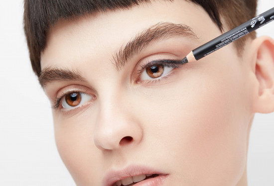 Карандаш для глаз «Slim», оттенок 940 Black Shimmer