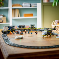 Конструктор City 60508 Ограбление полицейского поезда. Police Train Heist - Фото 4