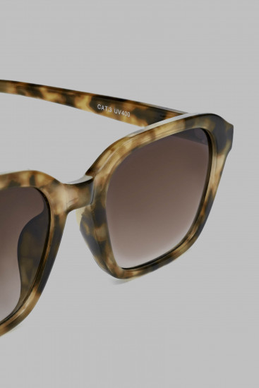 Очки солнцезащитные женские