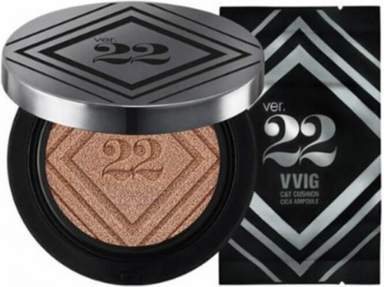 Кушон для лица «C&T Vvig Cushion Cica Ampoule», оттенок 01 Light Beige