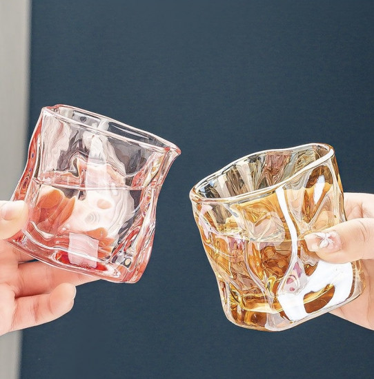 Набор стеклянных стаканов