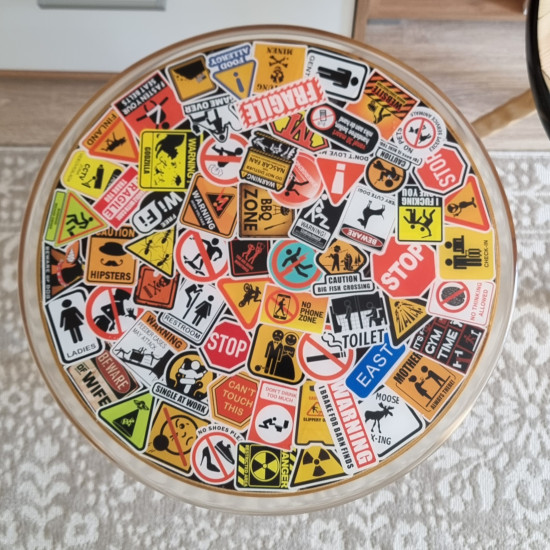 Столик журнальный