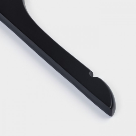 Плечики-вешалка для одежды «Black Lotus»