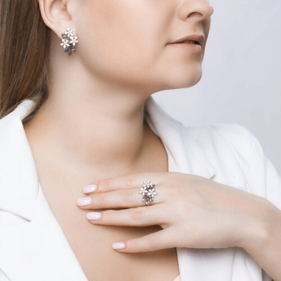 Серьги из серебра с эмалью с аметистами