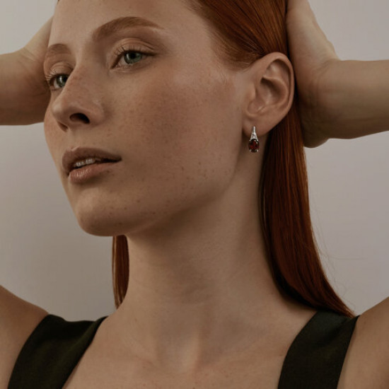 Серьги из серебра с гранатами