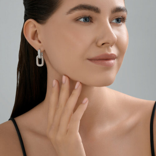 Серьги из серебра с фианитами