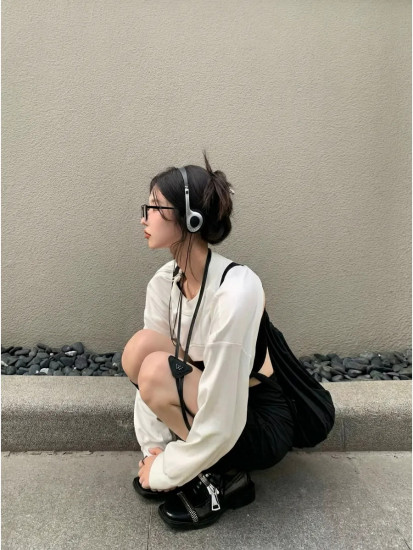 Наушники легкие проводные ретро mp3 90-е с y2k