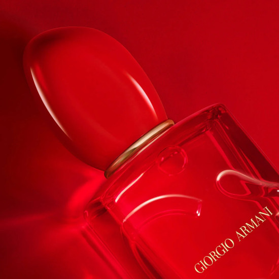 Парфюмерная вода «Si Passione Red Musk»