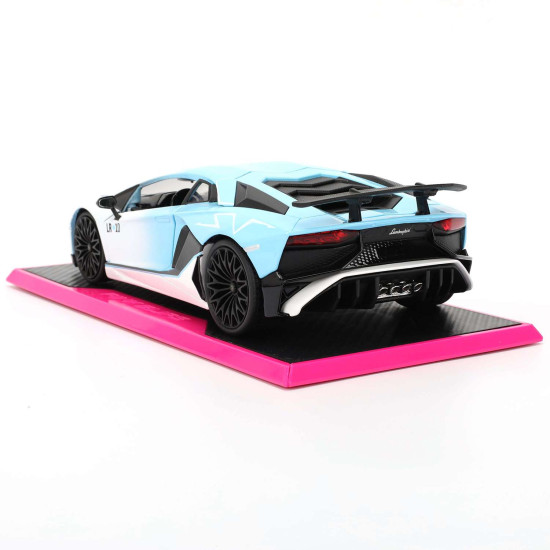 Модель Машинки 1:24 Pink Slips Lamborghini Aventador Sv