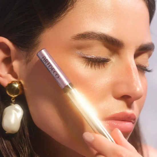 Жидкая подводка для век с блестящим финишем «Bronze Glam Eye Liner», оттенок 4 Glam Rose