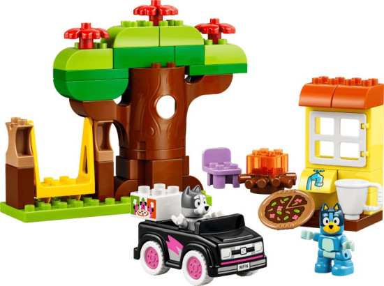 Конструктор LEGO® 10469 Пиццерия с Маффин и Блуи