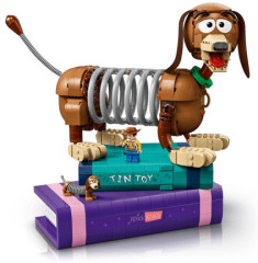 Конструктор Disney Pixar 43301 Подпорки для книг со Спиралькой из «Истории Игрушек». Toy Story Slinky Dog Bookends - Фото 6