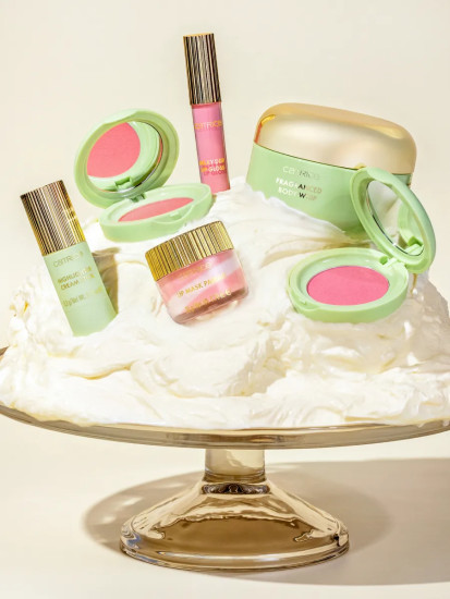 Хайлайтер для лица «Highlighter Cream Stick», оттенок C01 Glaze of Glory