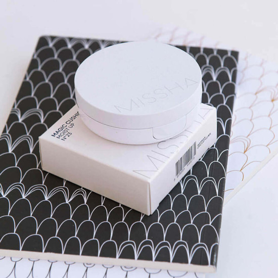 Magic Cushion Moist Up #23 Кушон