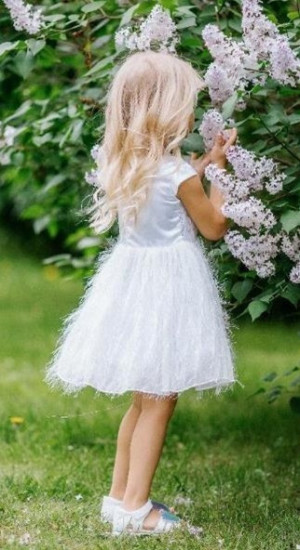 Нарядное платье