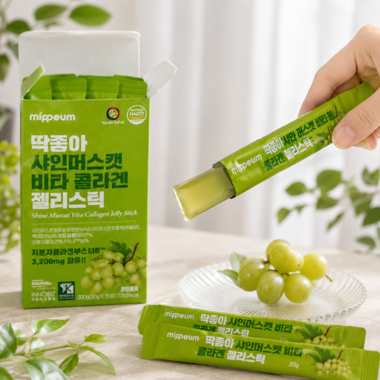 Коллаген-желе в стиках «Shine Muscat Vita Collagen Jelly Stick»