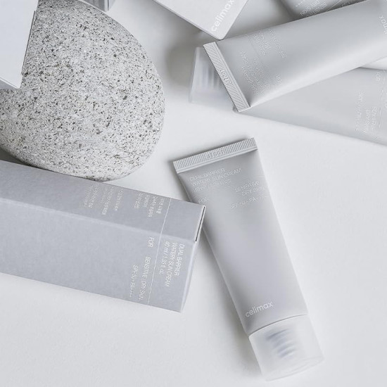 Крем для лица и тела солнцезащитный «Dual Barrier Watery Sun Cream» SPF50+PA++++