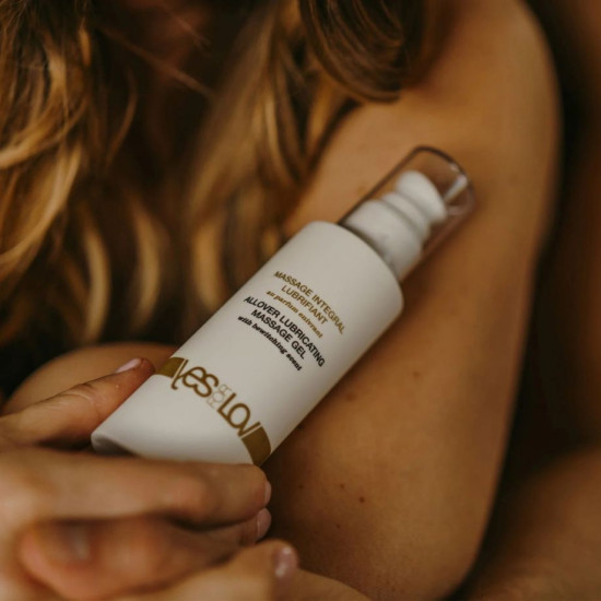 Массажный гель и лубрикант 2 в 1 «Allover Lubricating Massage Gel»