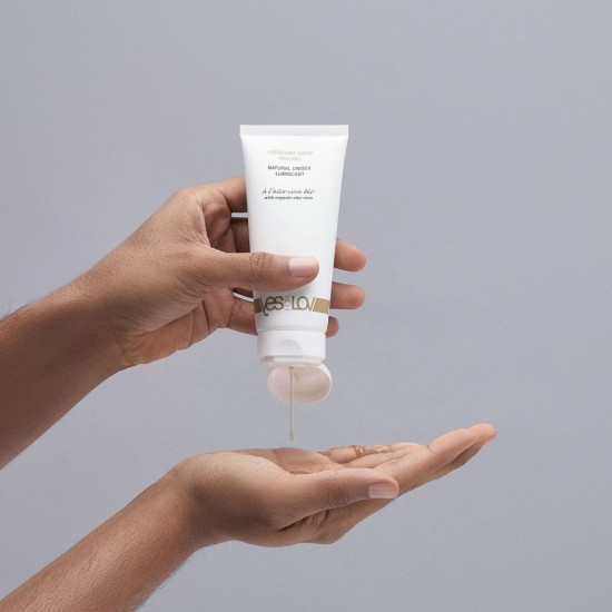 Органическая смазка на водной основе с алое вера «Natural Intimate Lubricant»