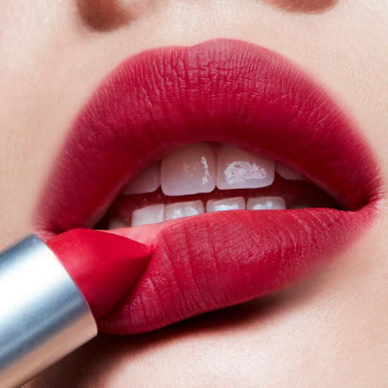 Помада для губ «Powder Kiss Lipstick», тон Shocking Revelation