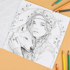 Книжка-раскраска «Девушки и животные» - Фото 1