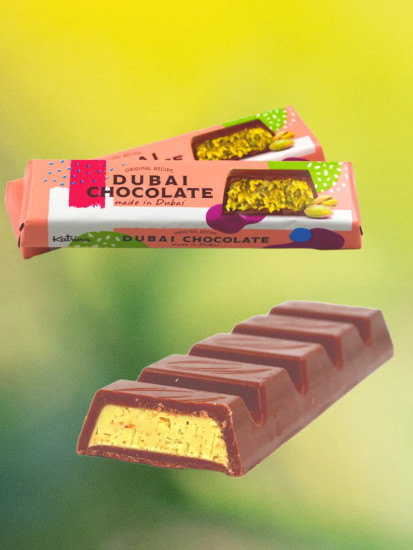 Темный шоколад с начинкой из фисташковой пасты и хрустящей кунафы «Dubai Chocolate»