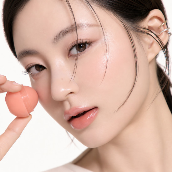 Кремовые румяна Juicy Roll Cheek 04 Apricot Beige