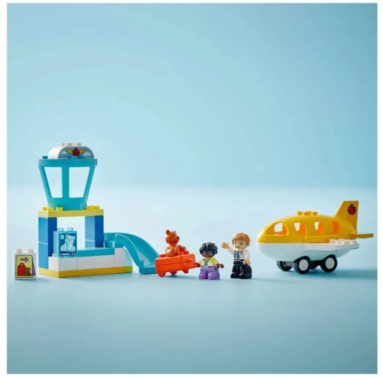 LEGO DUPLO 10443 Первый визит в аэропорт