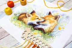 Набор для вышивания «Лисьи шалости» - Фото 1
