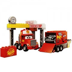 Тачки: Путешествие Мака - Фото 1