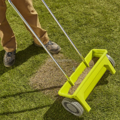 Сеялка-разбрасыватель механическая - Фото 1