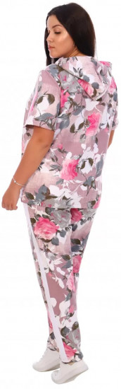 Костюм женский