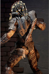 Фигурка «Ultimate City Hunter» - Фото 5