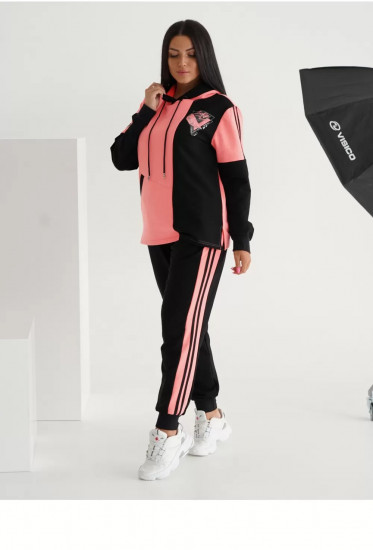 Костюм женский