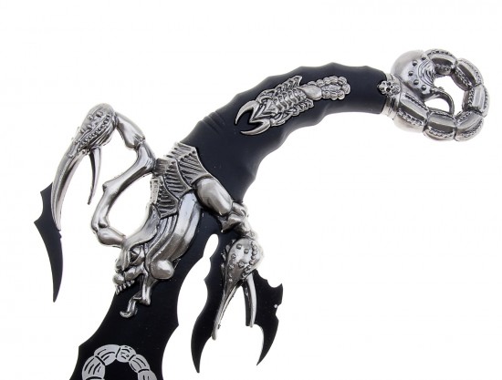 Кинжал сувенирный на подставке