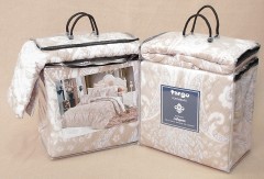 Покрывало «Lafayette» (арт. MF2426-04, суперевро, размер 240х260, 2 наволочки 50х70 и 2 наволочки 45х45) - Фото 1