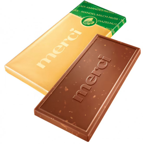 Шоколад молочный «Лесной орех и миндаль»