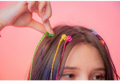 Набор заколок с прядью волос «Самой милой леди» - Фото 4